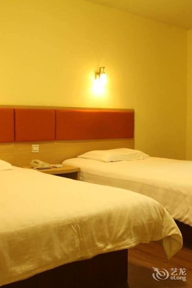 Homeinns Hotel Huizhou  Extérieur photo