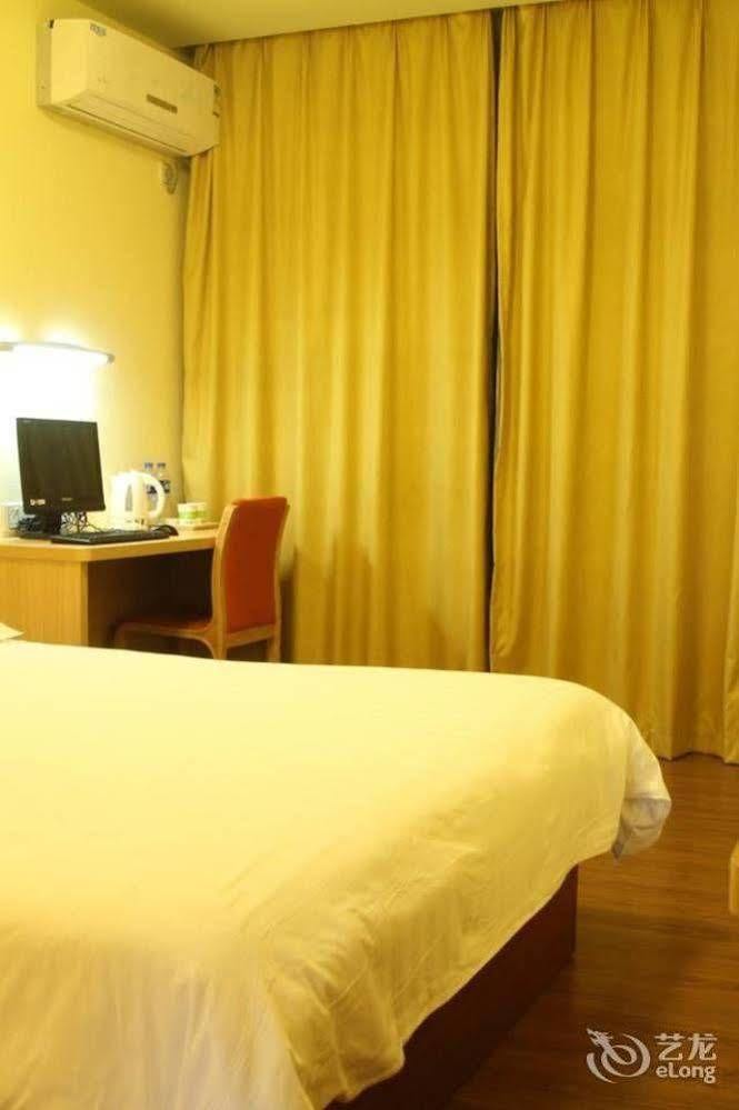 Homeinns Hotel Huizhou  Extérieur photo